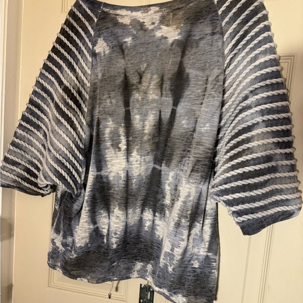 3 Sisters draw string top